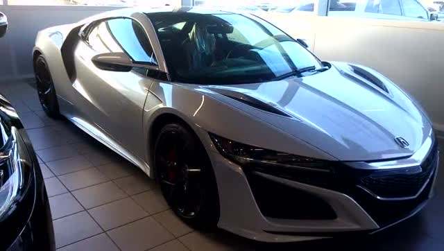 讴歌NSX