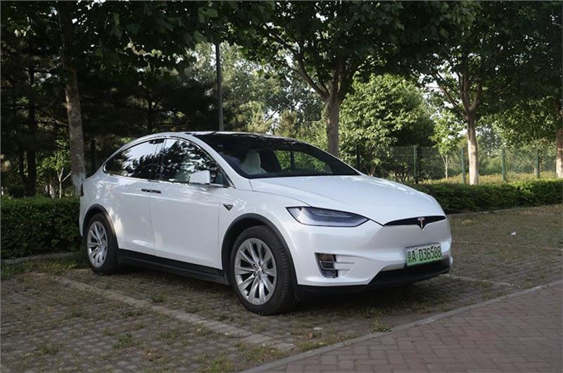 特斯拉Model X