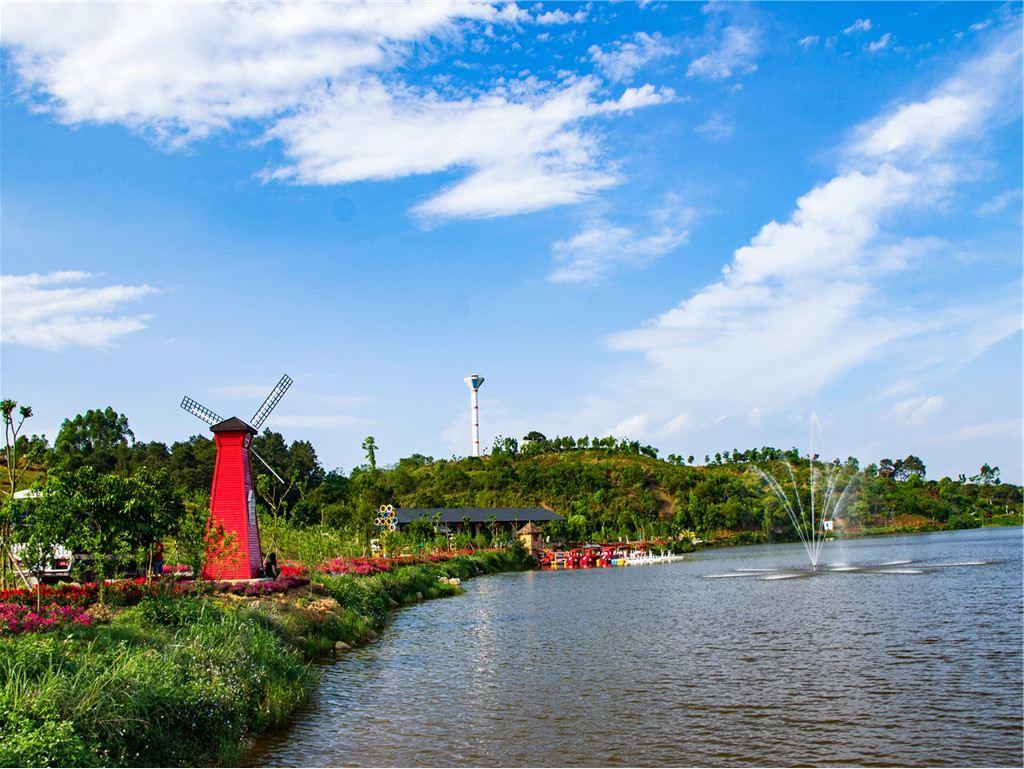 南宁花雨湖生态休闲旅游景区